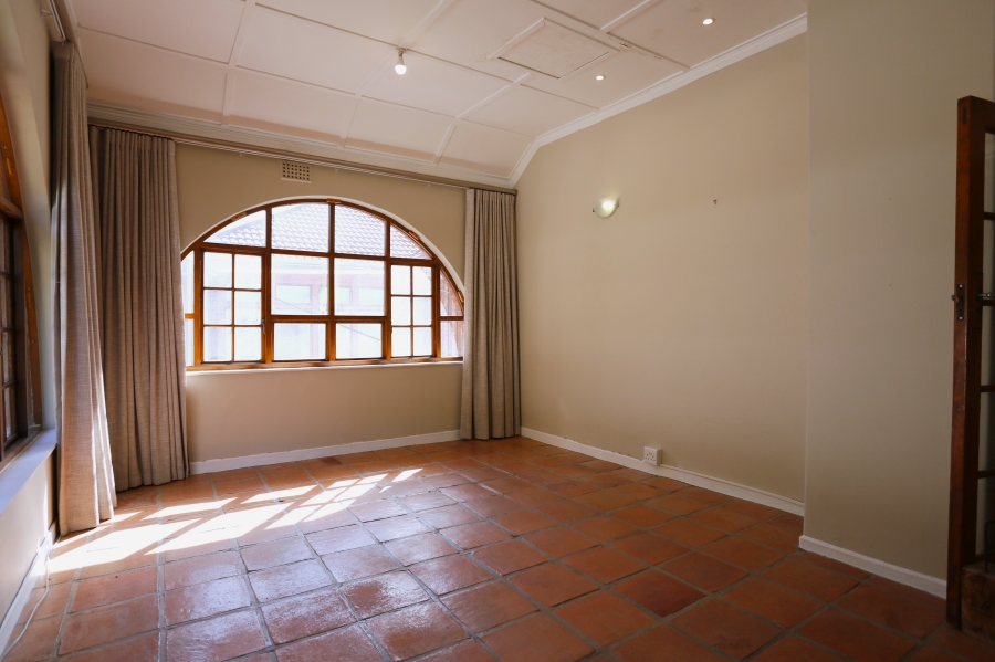 4 Bedroom Property for Sale in Muizenberg Western Cape